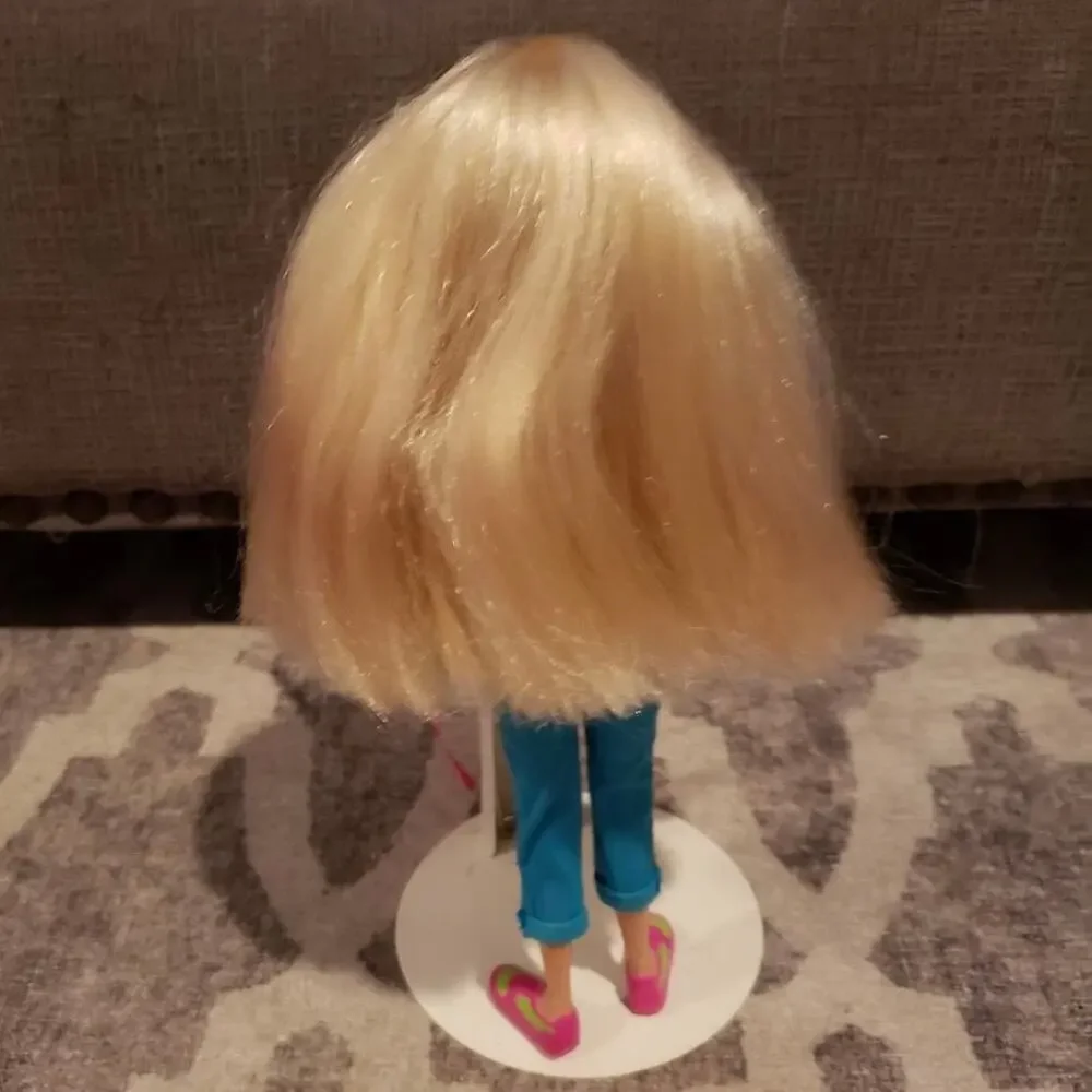 Moxie Girlz Poopsy Pets DI-avery Doll
